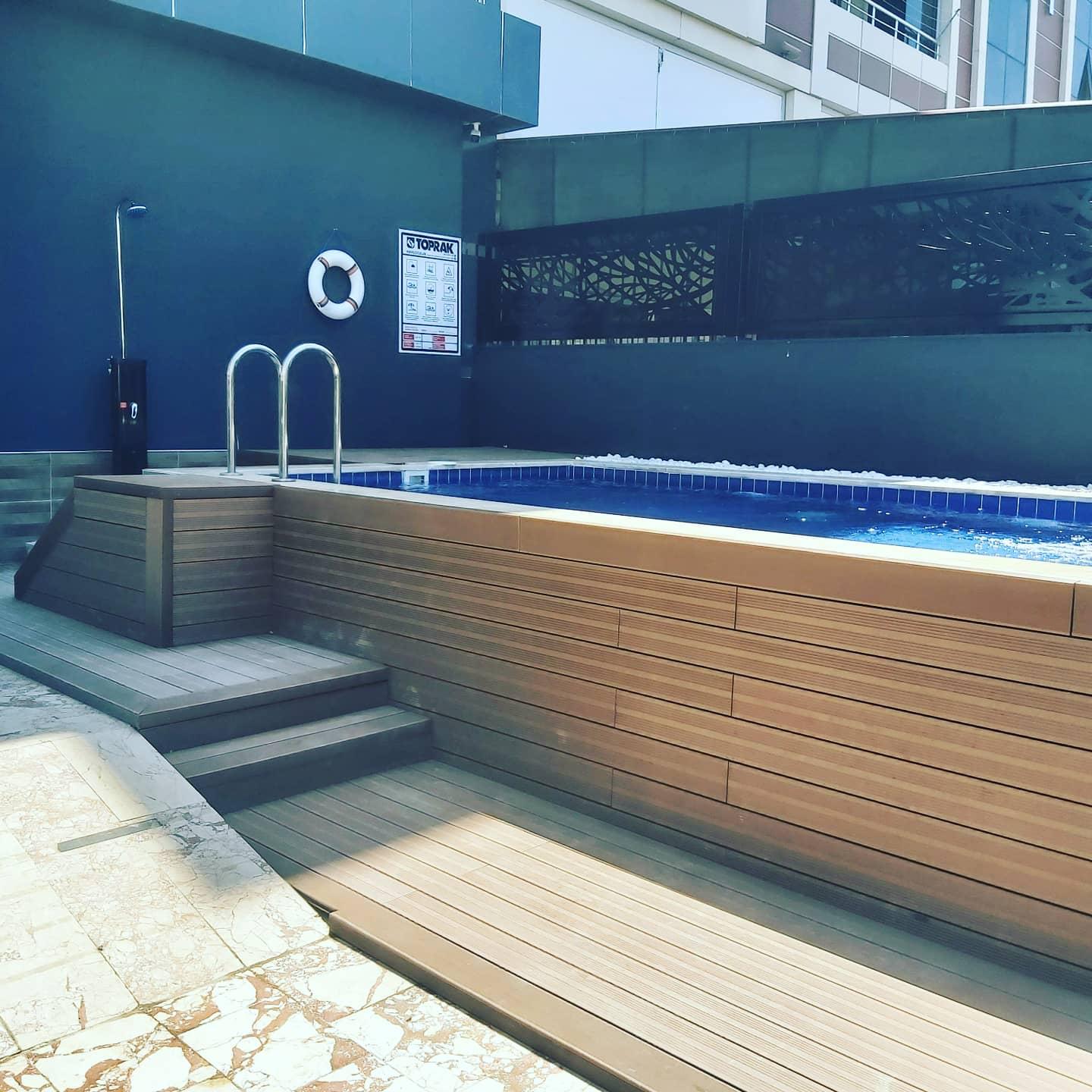 Rezidans Açık Havuz Uygulaması